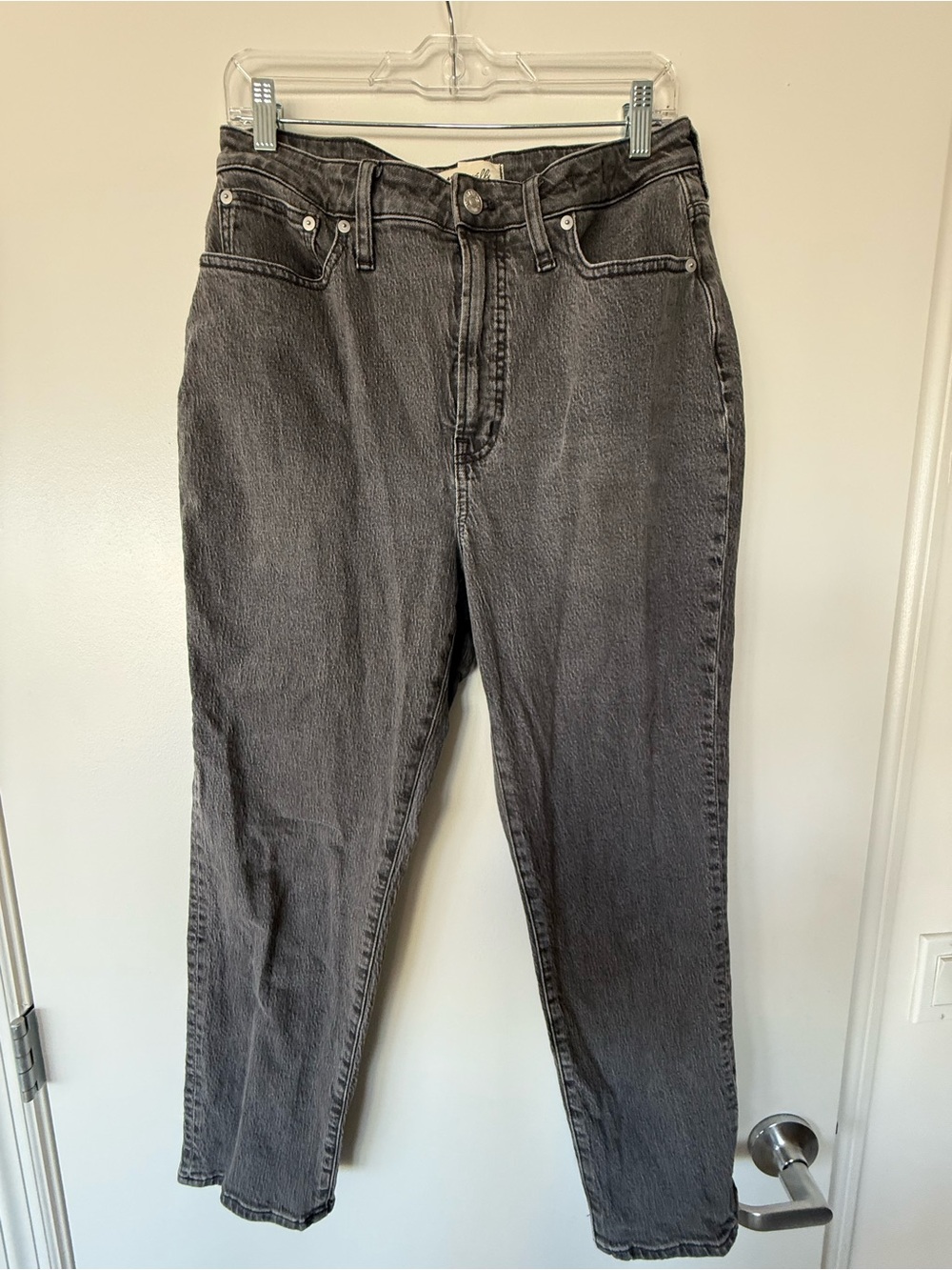 Madewell High-Rise Gray Curvy Straight-Leg Jeans